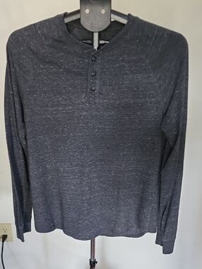 Goodfellow & Co Charcoal Heather Long-Sleeve Henley